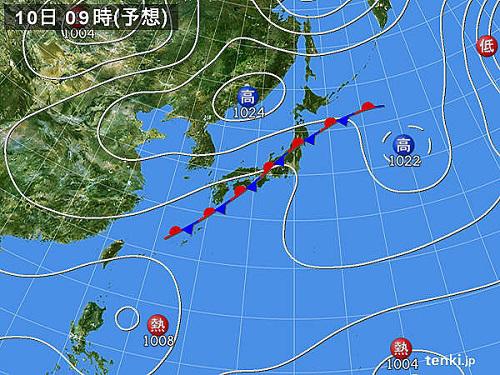 海に架かる虹